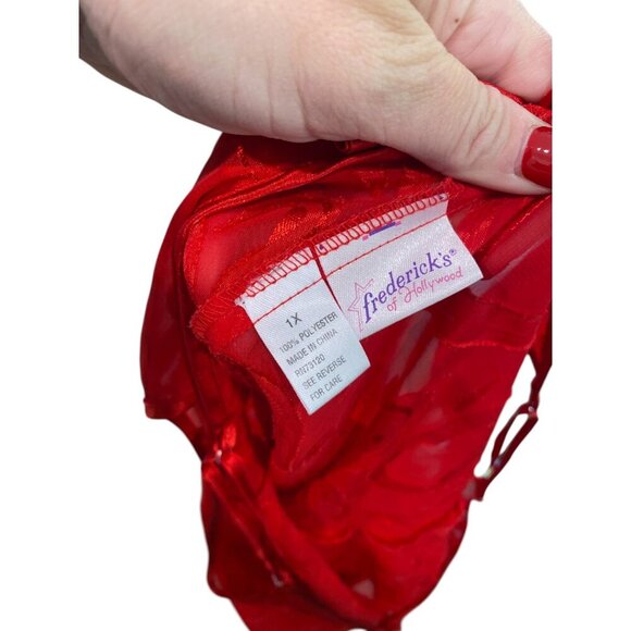 Vintage Y2K Frederick's of Hollywood Red Sheer Heart lingerie Nightwear Size 1X - Picture 3 of 4